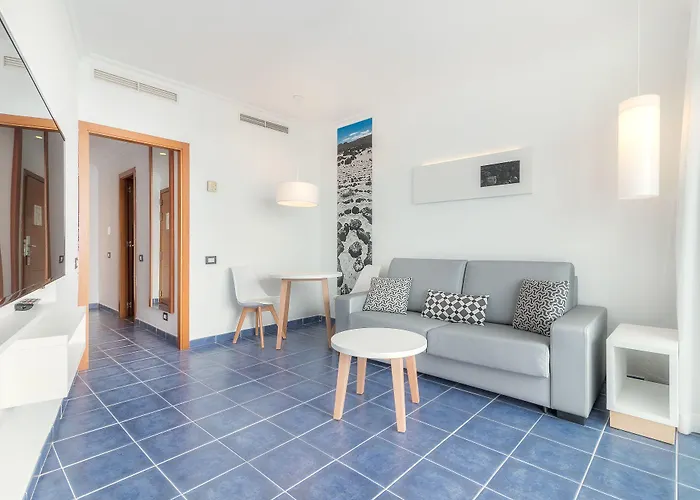 Mirador Papagayo By Livvo Resort 4*