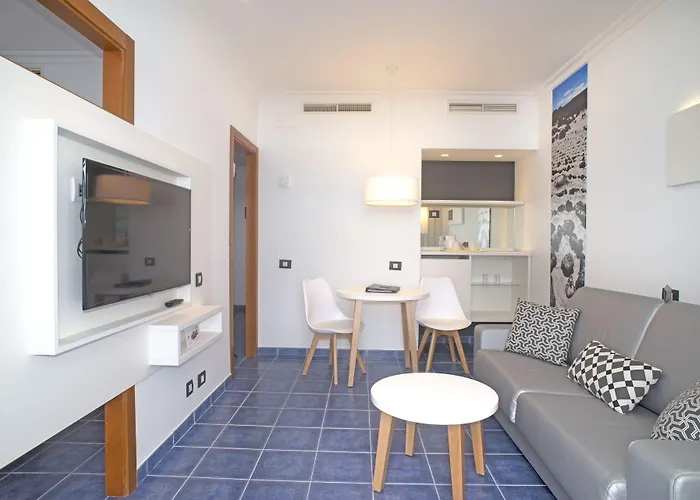 Mirador Papagayo By Livvo Resort 4*