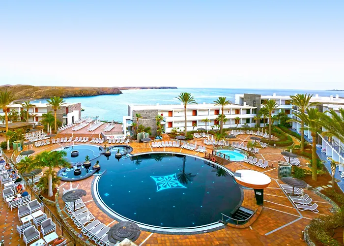 Mirador Papagayo By Livvo Resort 4*