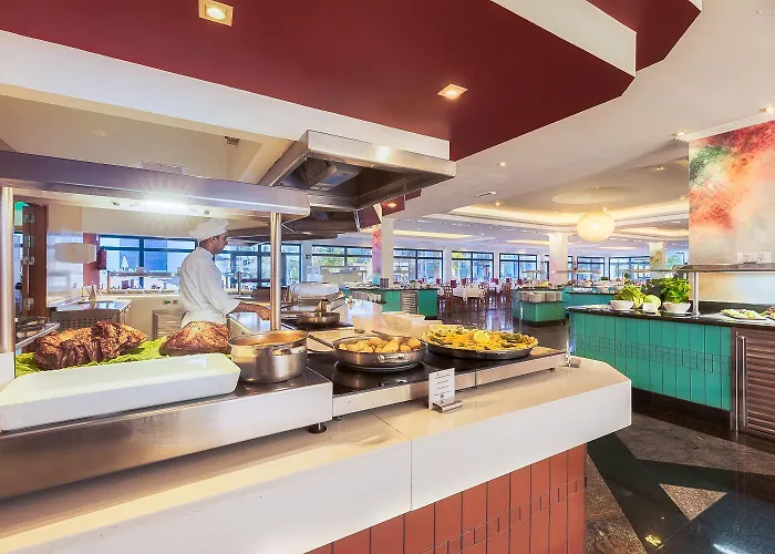 Ośrodek wypoczynkowy Mirador Papagayo By Livvo