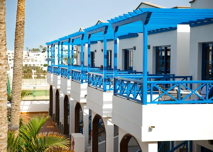 Ośrodek wypoczynkowy Mirador Papagayo By Livvo